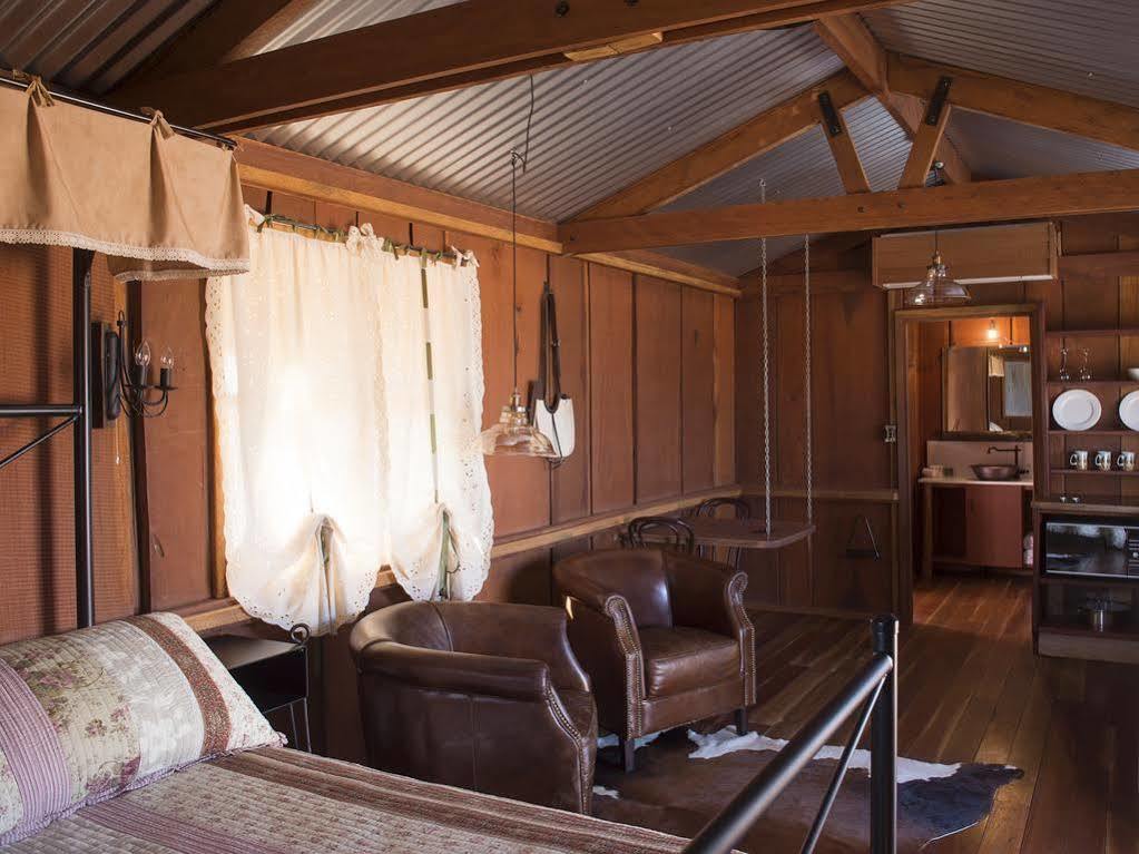 Villa Saltbush Retreat à Longreach Extérieur photo